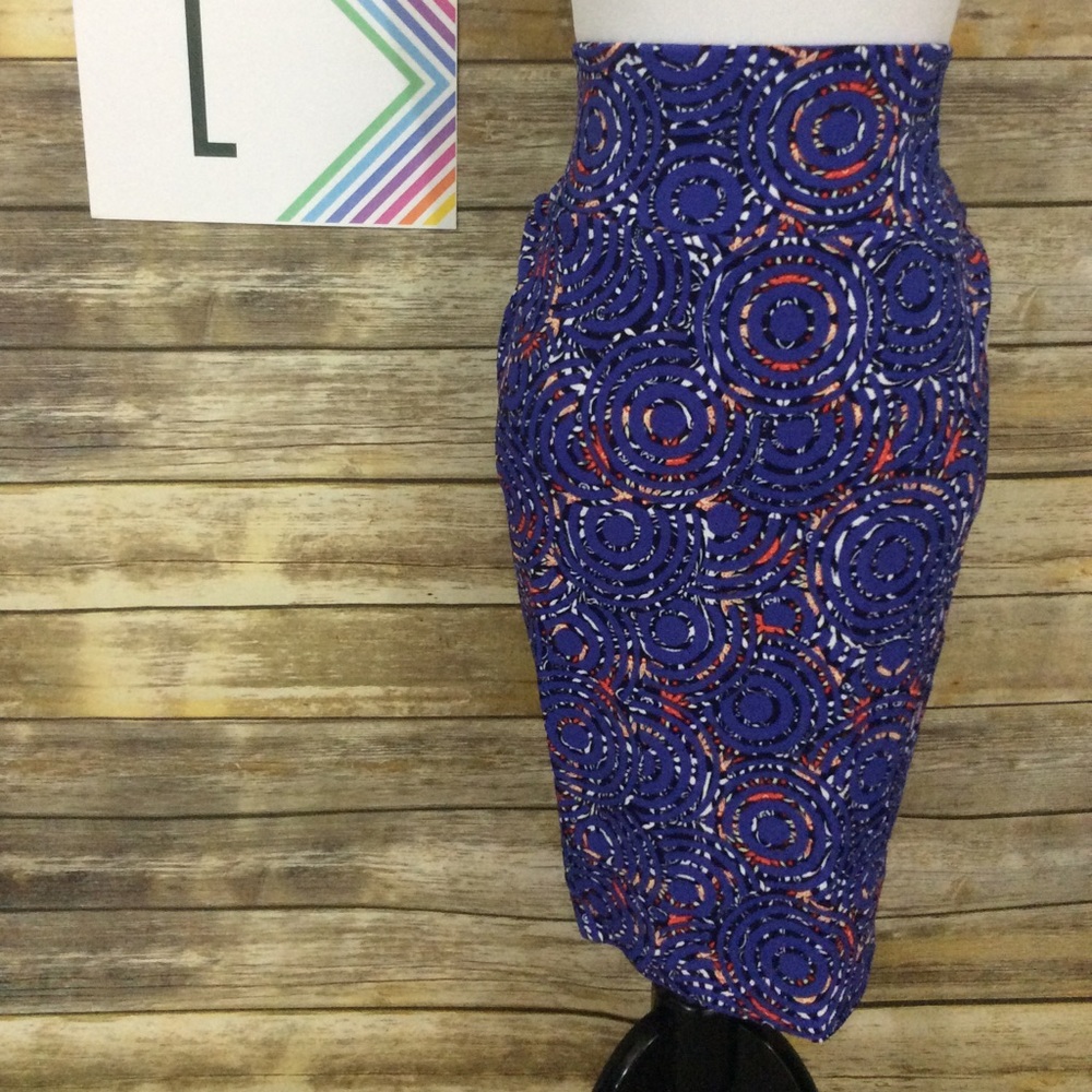NWT LuLaRoe Cassie Skirt